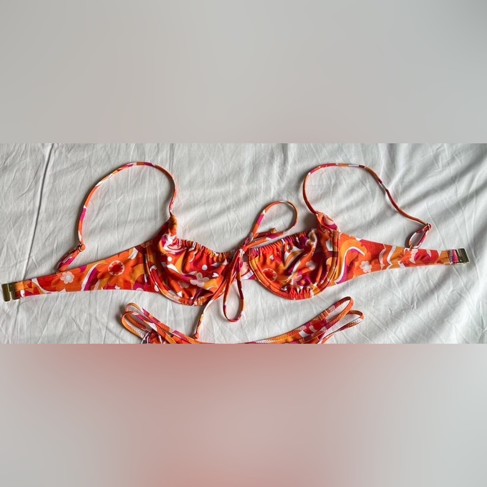 ***ISO*** Magnetic Marmalade KulaniKinis in (L) Willing to trade my size M
